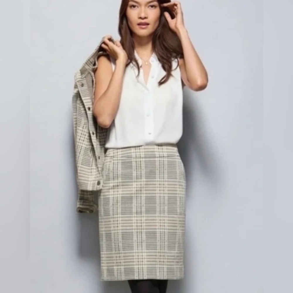 cAbi Travel Skirt - Style #4580 Fall 2023